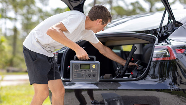 Portable solar generator for outdoor adventure
