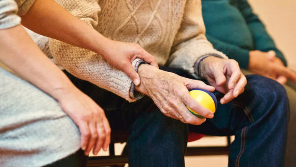 Power Outage Safety for the Elderly: Complete Care Guide