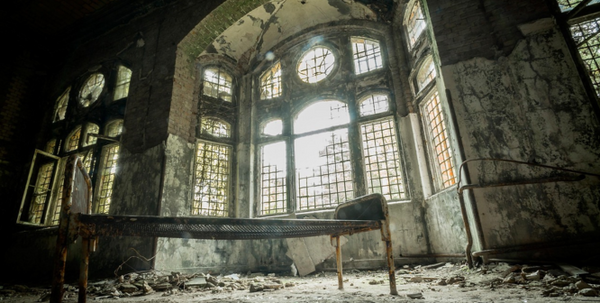 Urban Exploration (Urbex) 101: How to Get Started Safely