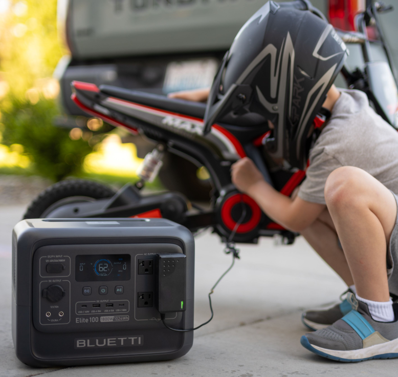 BLUETTI Elite 100 V2 manufacturer product photograph
