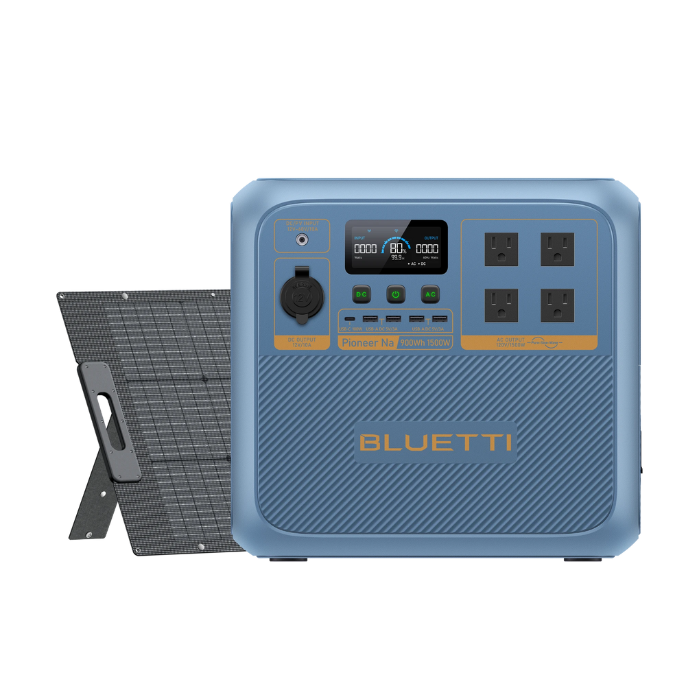 BLUETTI Pioneer Na 200W solar panel paired with 900Wh 1500W power station